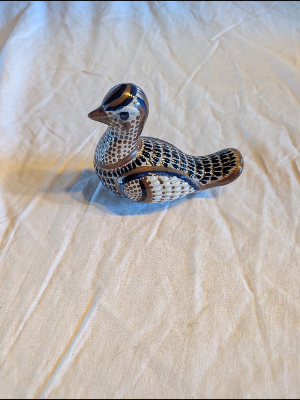 2/30$ Vintage Blue and White tonola Ceramic Bird Figurine
